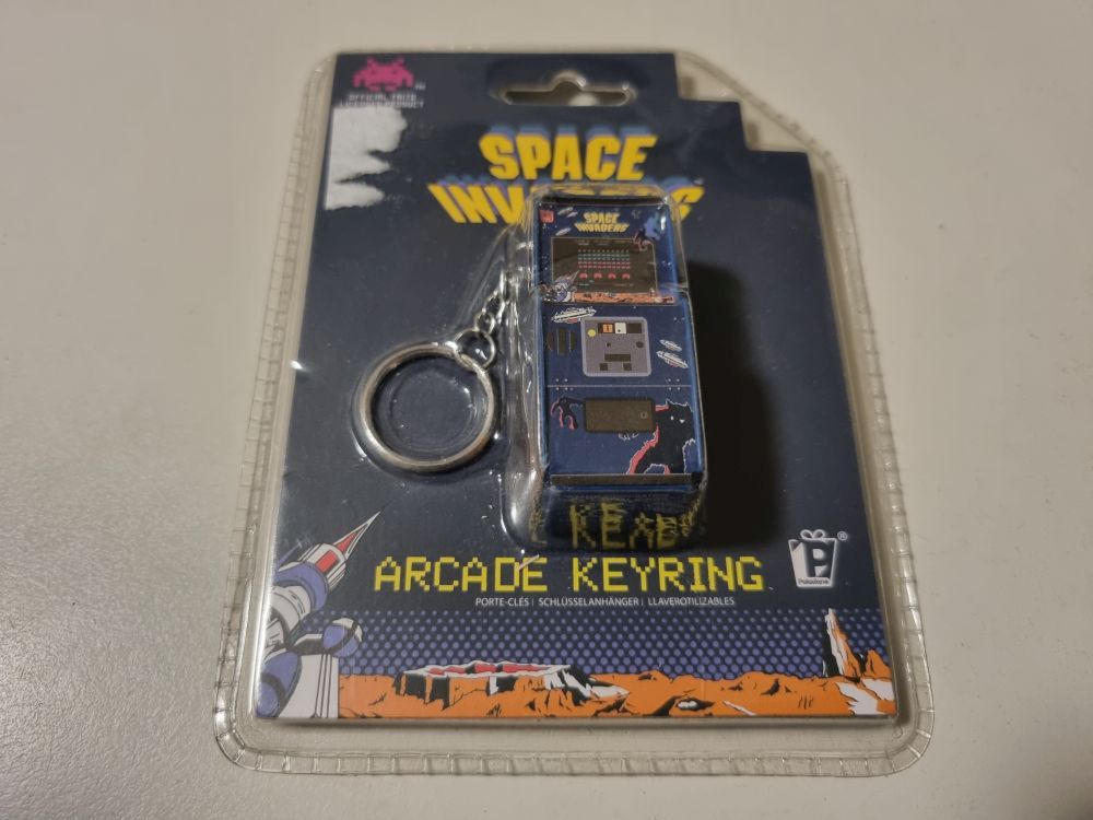 Space Invaders Arcade Keyring - zum Schließen ins Bild klicken