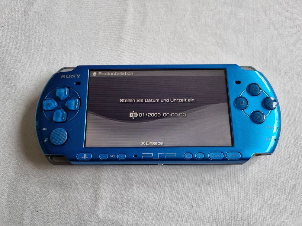 PSP Slim & Lite 3004 Console Vibrant Blue [65291] - €249.99 -  RetroGameCollectorHeaven - english version