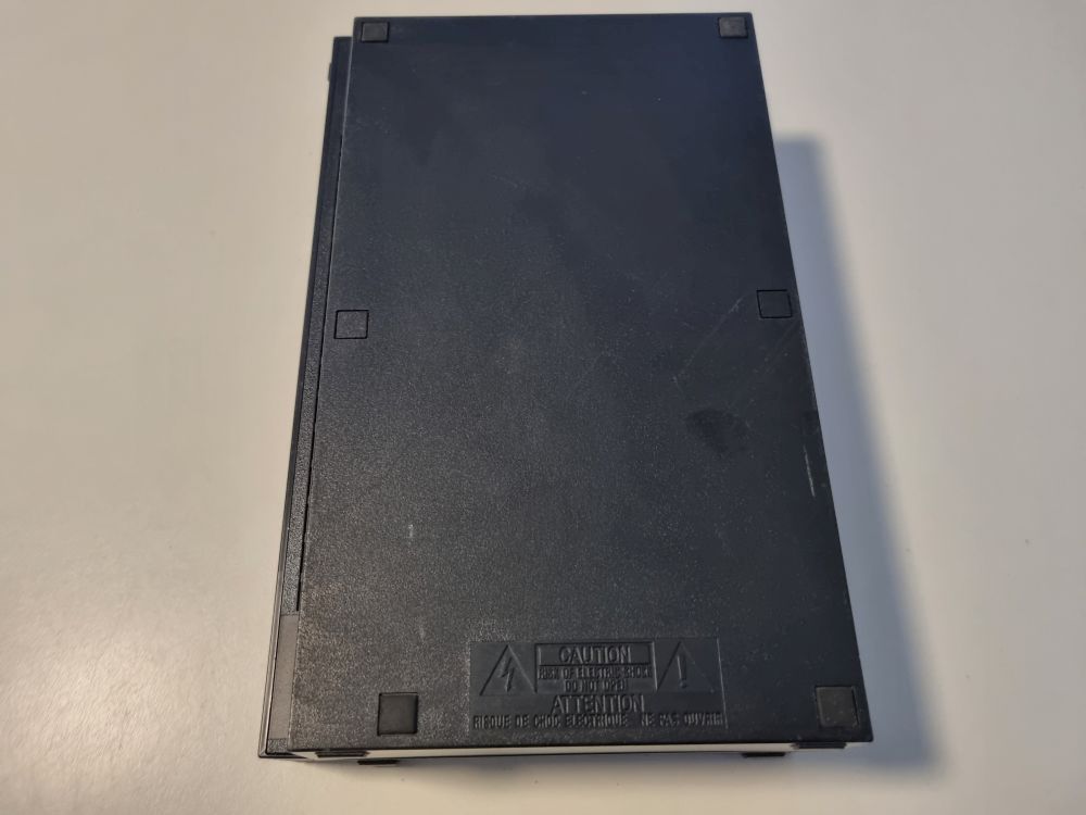 PS2 Console Fat - SCPH-50004 - zum Schließen ins Bild klicken