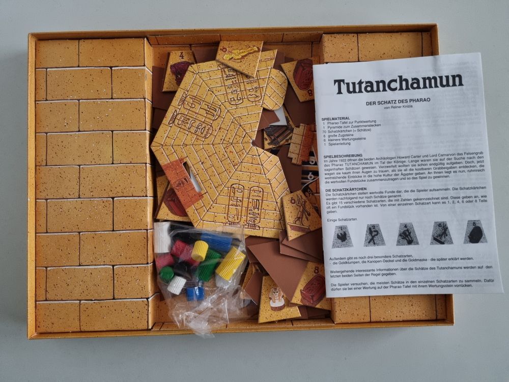 Tutanchamun - zum Schließen ins Bild klicken