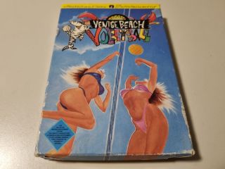NES Venice Beach Volleyball